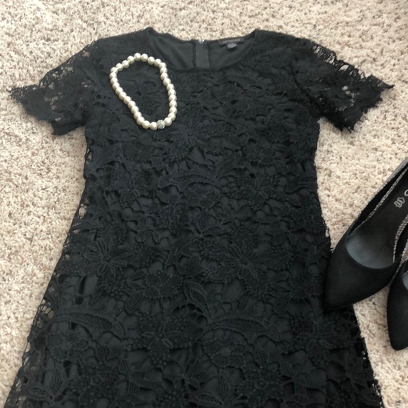 Jodi Kristopher Lace Sheath Dress - Picture 2 of 6